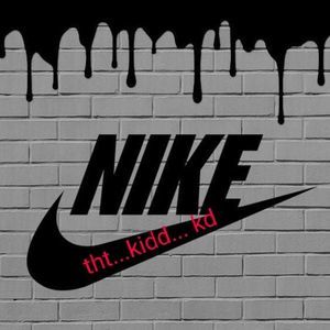 Meet your Posher, Layla